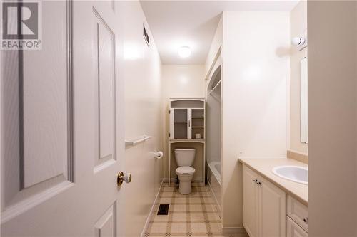 580 Alfred Street E, Pembroke, ON - Indoor Photo Showing Bathroom