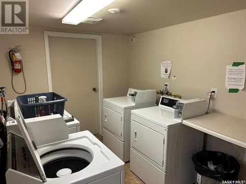 201 1832 Eaglesham Avenue, Weyburn, SK - Indoor Photo Showing Laundry Room