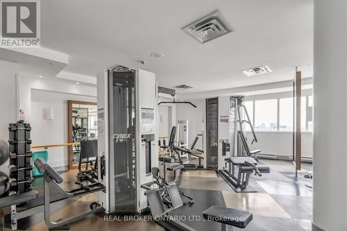 2113 - 25 The Esplanade, Toronto (Waterfront Communities), ON - Indoor Photo Showing Gym Room