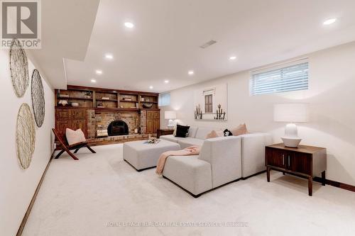 306 Oakwood Court, Burlington (Roseland), ON - Indoor Photo Showing Basement