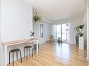 301-827 North Park St, Victoria, BC  - Indoor 