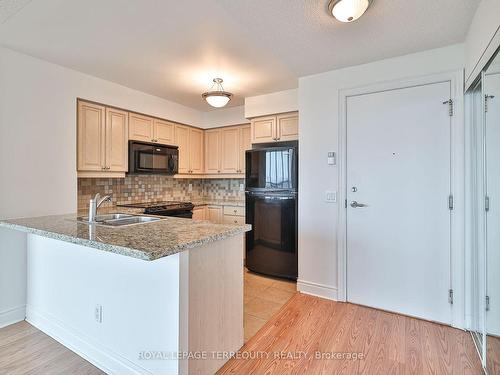 2119-25 Greenview Ave, Toronto, ON - Indoor Photo Showing Kitchen With Double Sink