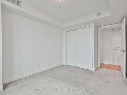 2119-25 Greenview Ave, Toronto, ON - Indoor Photo Showing Other Room