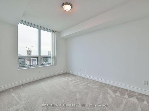 2119-25 Greenview Ave, Toronto, ON - Indoor Photo Showing Other Room