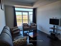 211-50 Sky Harbour Dr, Brampton, ON  - Indoor Photo Showing Living Room 