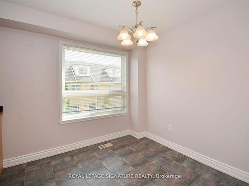 113-5260 Mcfarren Blvd, Mississauga, ON - Indoor Photo Showing Other Room