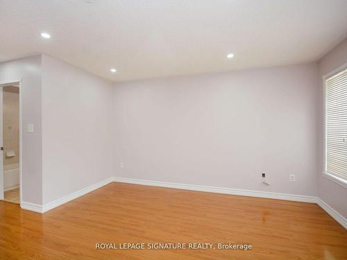 113-5260 Mcfarren Blvd, Mississauga, ON - Indoor Photo Showing Other Room