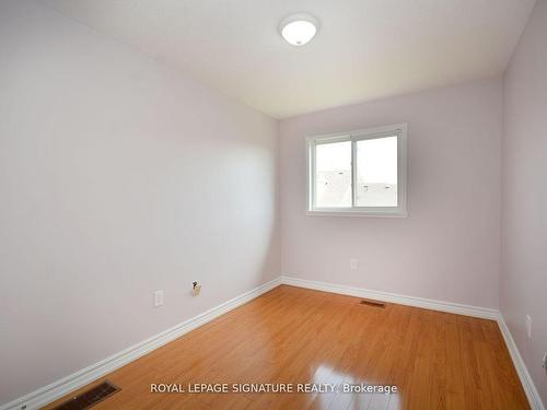 113-5260 Mcfarren Blvd, Mississauga, ON - Indoor Photo Showing Other Room