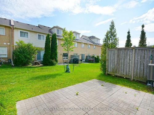 113-5260 Mcfarren Blvd, Mississauga, ON - Outdoor