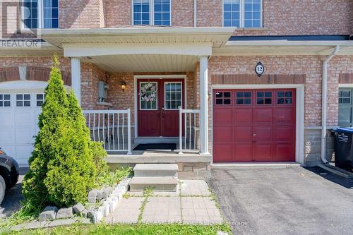 12 Heartview Road, Brampton (Sandringham-Wellington), ON - Outdoor With Facade