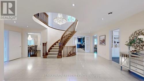 1 Fernwood Court, Richmond Hill, ON - Indoor Photo Showing Other Room