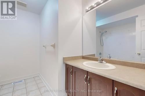 67 Irish Rose Drive, Markham, ON - Indoor Photo Showing Bathroom