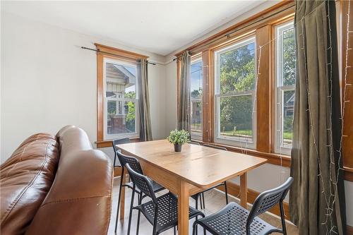 171 Arkell Street, Hamilton, ON - Indoor Photo Showing Dining Room