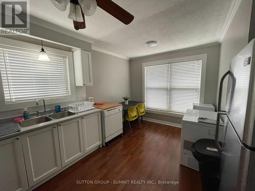 2 Bdrms - 86 Commerford Street, Thorold, ON - Indoor Photo Showing Kitchen With Double Sink