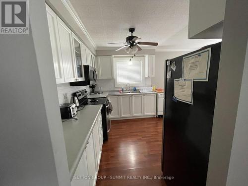 2 Bdrms - 86 Commerford Street, Thorold, ON - Indoor Photo Showing Kitchen