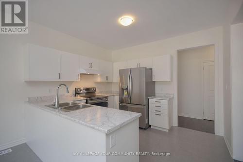 244 Mckenzie Drive, Clearview (Stayner), ON - Indoor Photo Showing Kitchen With Double Sink