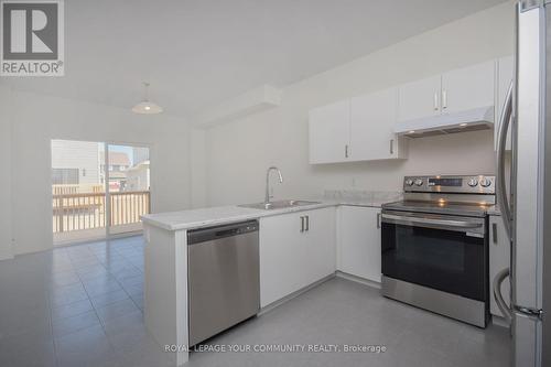 244 Mckenzie Drive, Clearview (Stayner), ON - Indoor Photo Showing Kitchen