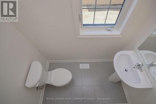 244 Mckenzie Drive, Clearview (Stayner), ON - Indoor Photo Showing Bathroom