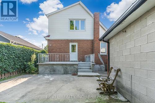 146 Craigroyston Road, Hamilton, ON - Outdoor With Exterior