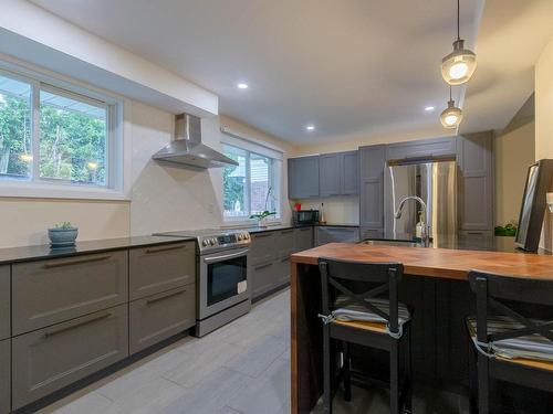 Cuisine - 7255 Rue Messier, Brossard, QC - Indoor Photo Showing Kitchen With Upgraded Kitchen