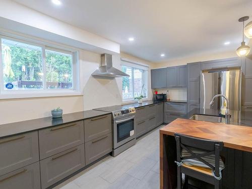 Cuisine - 7255 Rue Messier, Brossard, QC - Indoor Photo Showing Kitchen With Upgraded Kitchen