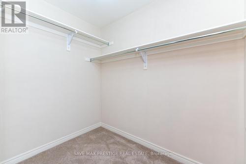 4508 Shuttleworth Drive, Niagara Falls, ON - Indoor With Storage