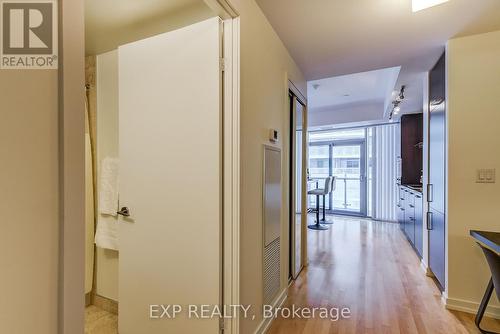 1406 - 12 York Street, Toronto (Waterfront Communities), ON - Indoor Photo Showing Other Room