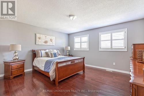 2210 Nevils Street, Innisfil (Alcona), ON - Indoor Photo Showing Bedroom