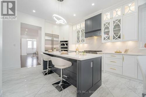 65 Bellefond Street, Vaughan (Kleinburg), ON - Indoor Photo Showing Kitchen With Upgraded Kitchen