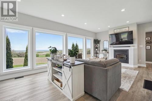 157335 7Th Line, Meaford (Municipality), ON - Indoor Photo Showing Living Room With Fireplace