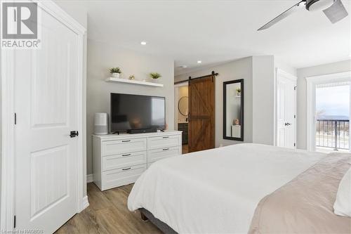 157335 7Th Line, Meaford (Municipality), ON - Indoor Photo Showing Bedroom