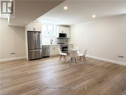 Lot 91 Locky Lane, Middlesex Centre (Kilworth), ON - Indoor Photo Showing Kitchen