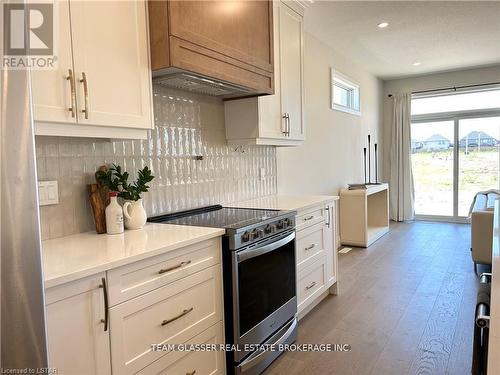 Lot 91 Locky Lane, Middlesex Centre (Kilworth), ON - Indoor Photo Showing Kitchen With Upgraded Kitchen