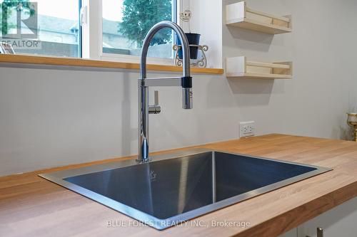 59 Euclid Avenue, London, ON - Indoor Photo Showing Kitchen