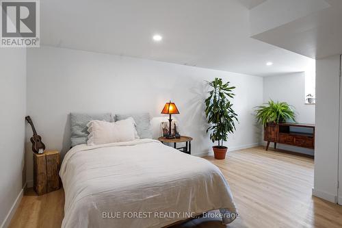 59 Euclid Avenue, London, ON - Indoor Photo Showing Bedroom