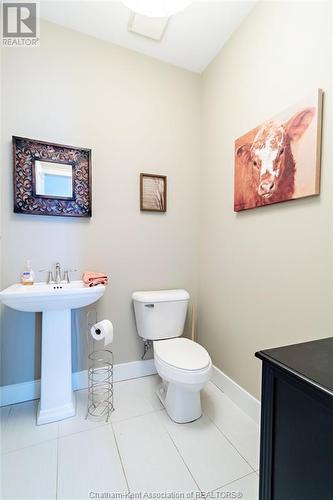 1199 Regency Crescent, Lakeshore, ON - Indoor Photo Showing Bathroom