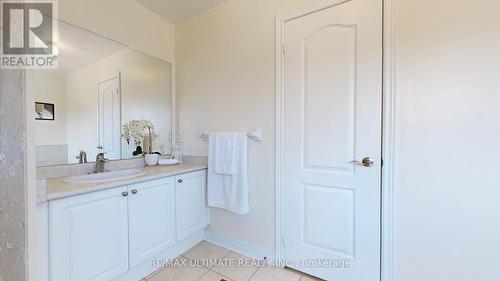 46 Clover Street, Markham (Greensborough), ON - Indoor Photo Showing Bathroom