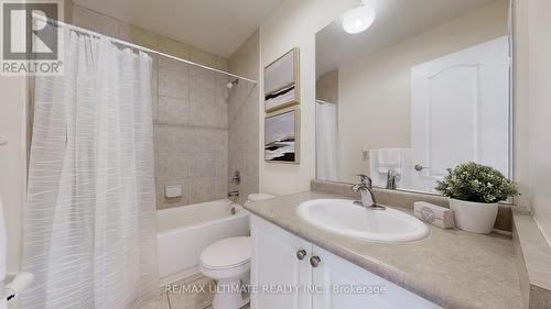 46 Clover Street, Markham (Greensborough), ON - Indoor Photo Showing Bathroom