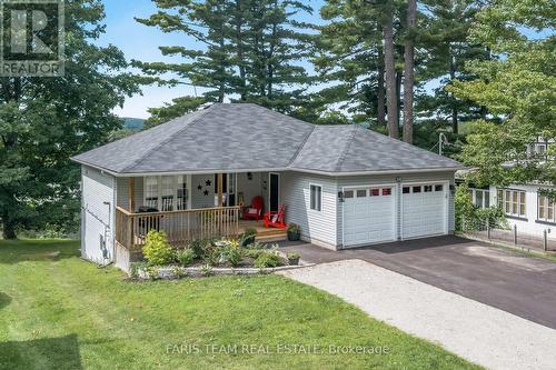 10 Clarence Avenue, Penetanguishene, ON - Outdoor With Deck Patio Veranda