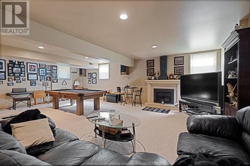 1537 Rosati, Lasalle, ON - Indoor Photo Showing Other Room With Fireplace