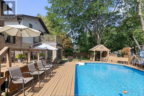 1537 Rosati, Lasalle, ON - Outdoor With Deck Patio Veranda