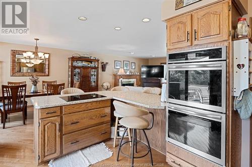 1537 Rosati, Lasalle, ON - Indoor Photo Showing Kitchen