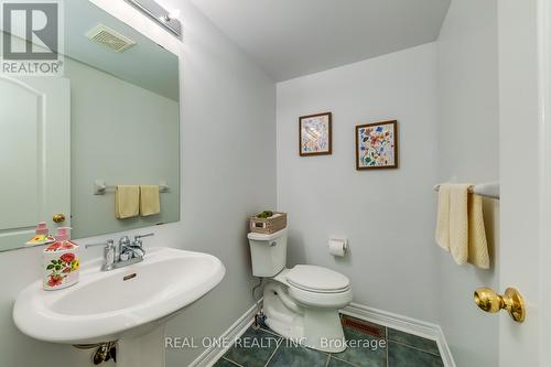 6379 Newcombe Drive, Mississauga (East Credit), ON - Indoor Photo Showing Bathroom