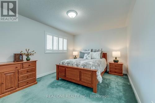 6379 Newcombe Drive, Mississauga (East Credit), ON - Indoor Photo Showing Bedroom