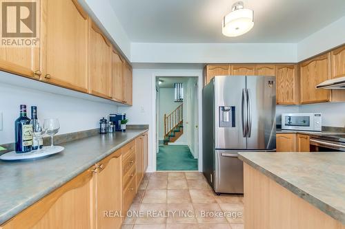 6379 Newcombe Drive, Mississauga (East Credit), ON - Indoor Photo Showing Kitchen