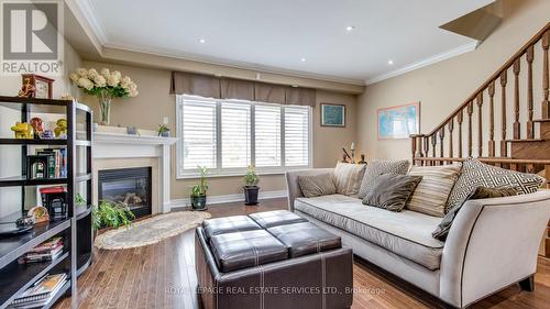 2018 Lushes Avenue, Mississauga (Clarkson), ON - Indoor Photo Showing Living Room With Fireplace