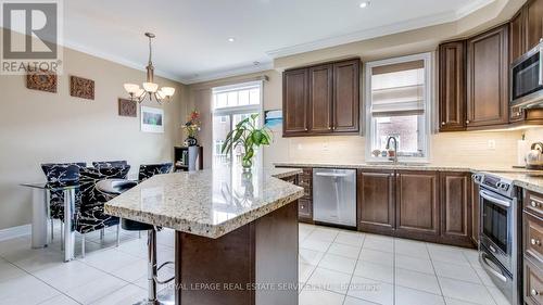 2018 Lushes Avenue, Mississauga (Clarkson), ON - Indoor Photo Showing Kitchen With Stainless Steel Kitchen With Upgraded Kitchen