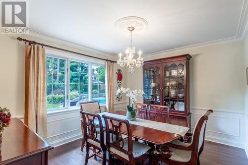 4173 Corrine Court, Burlington (Shoreacres), ON - Indoor Photo Showing Dining Room