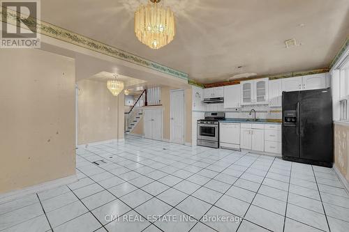 20 Donald Avenue, Toronto (Keelesdale-Eglinton West), ON - Indoor Photo Showing Kitchen