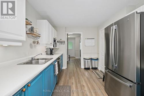 103 - 245 Elgin Street W, Cobourg, ON - Indoor Photo Showing Kitchen With Double Sink